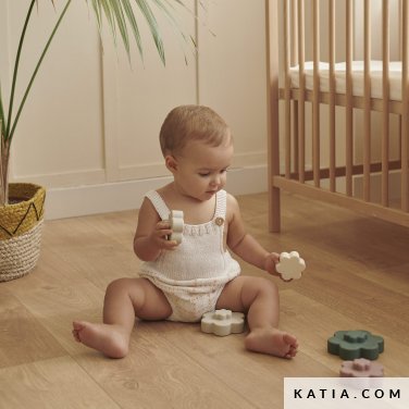 Katia Catalogue 100% Baby Layette  N°108 Printemps/Eté 2024